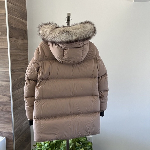 Babaton The Group Park City Mid Puffer Mid Length Goose Down Puffer Jacket - Picture 4 of 12